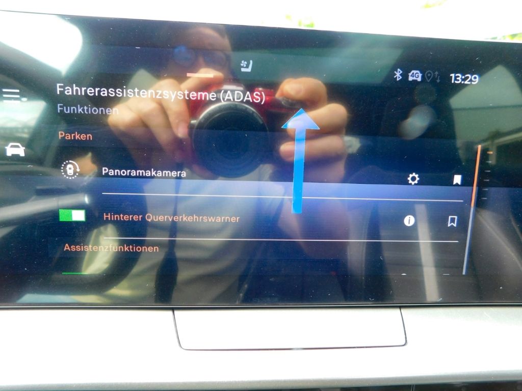 Fahrzeugabbildung Opel Grandland Ultimate 1.6 Plug-in-Hybrid Leder GSHD