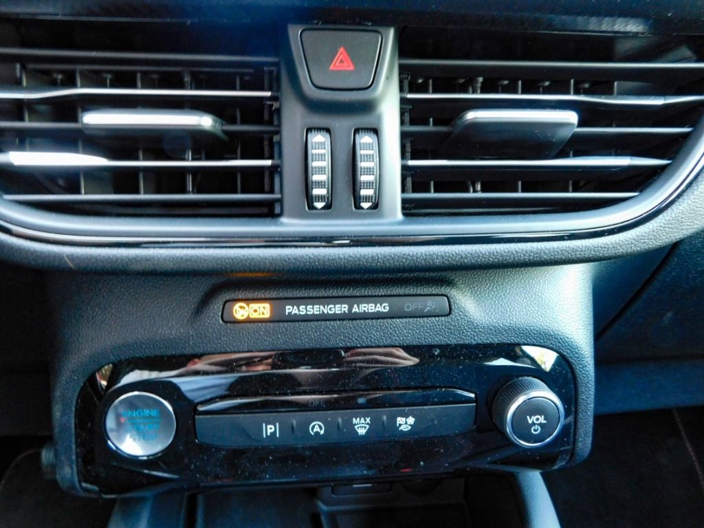 Fahrzeugabbildung Ford Kuga ST-Line 1.5 EcoBoost Automatic Carplay Navi