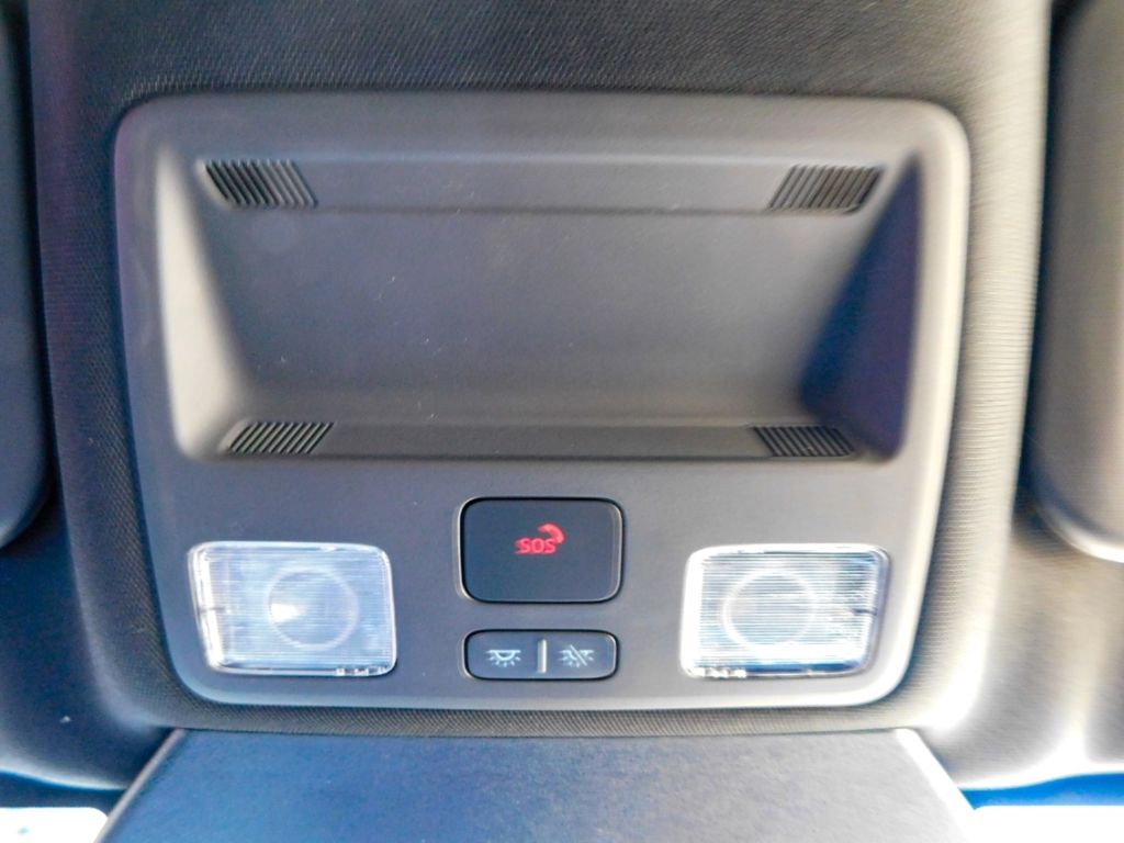 Fahrzeugabbildung Ford Kuga ST-Line 1.5 EcoBoost Automatic Carplay Navi