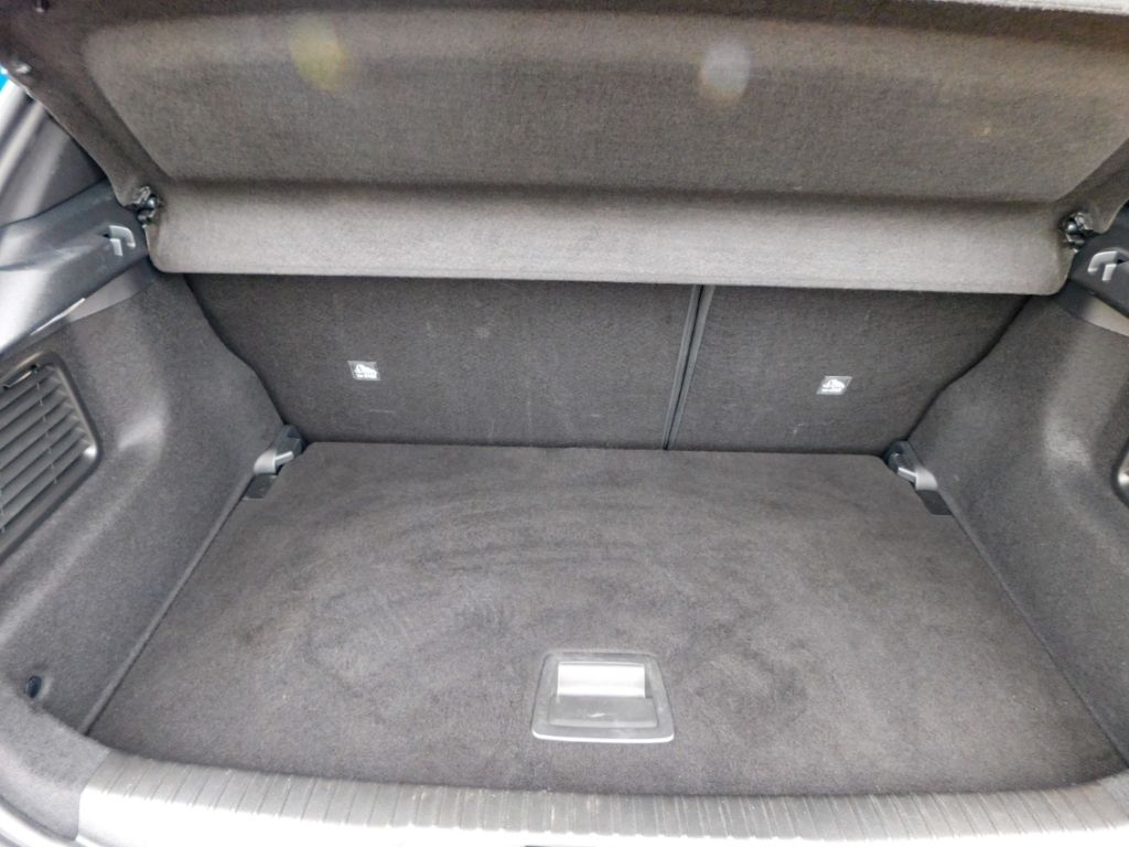 Fahrzeugabbildung Opel Mokka Elegance 1.2 Turbo Navigation Winterpaket