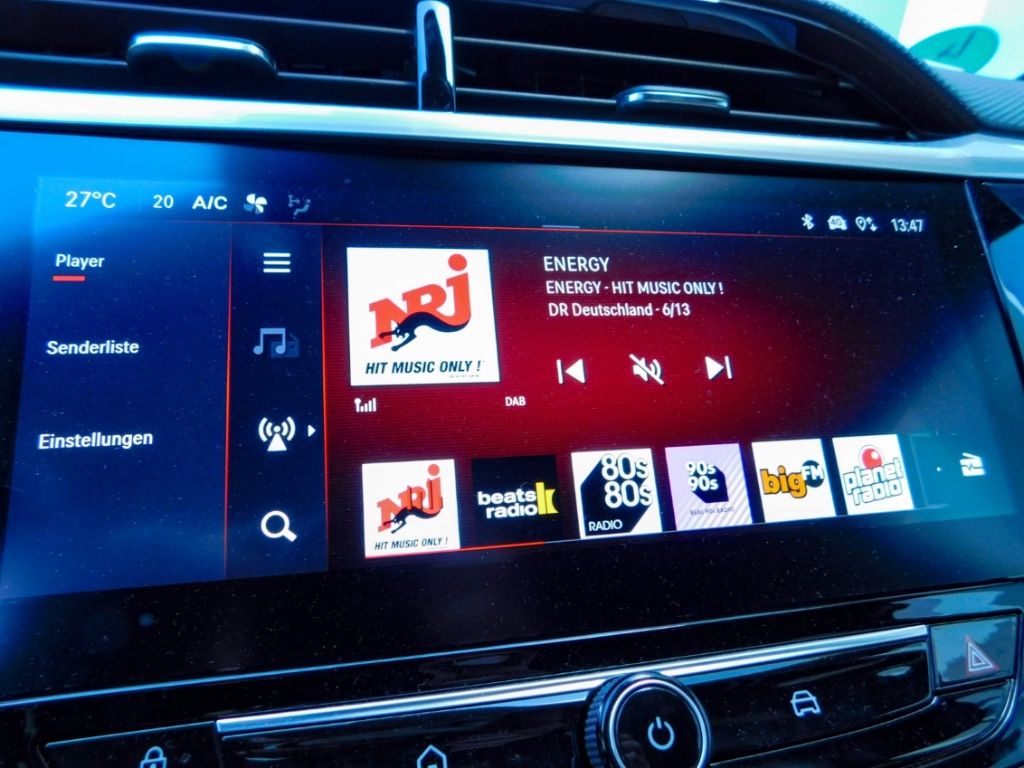 Fahrzeugabbildung Opel Corsa F GS Line 1.2 Turbo Carplay Tempomat Sitz-