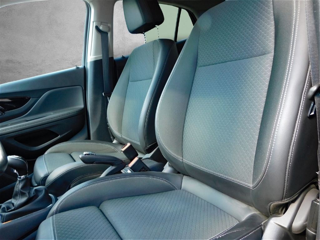 Fahrzeugabbildung Opel Mokka Innovation Navi AHK Sitz-Hzg Rückfahrkamer