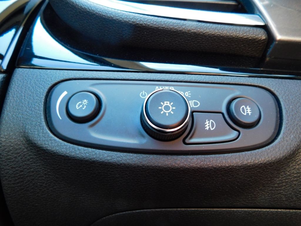 Fahrzeugabbildung Opel Mokka Innovation Navi AHK Sitz-Hzg Rückfahrkamer