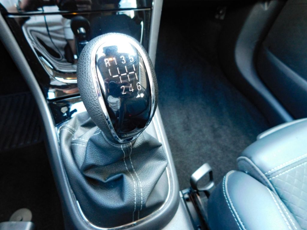 Fahrzeugabbildung Opel Mokka Innovation Navi AHK Sitz-Hzg Rückfahrkamer