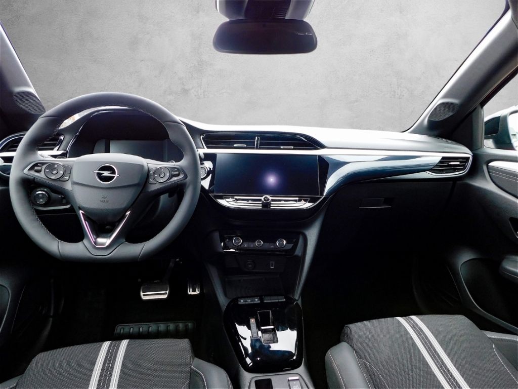 Fahrzeugabbildung Opel Corsa F GS Ganzjahresreifen ACC Lenkrad-Hzg