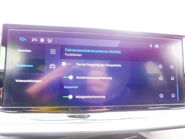 Fahrzeugabbildung Peugeot 208 Peugeot Hybrid 100 Allure Rückfahrkamera All